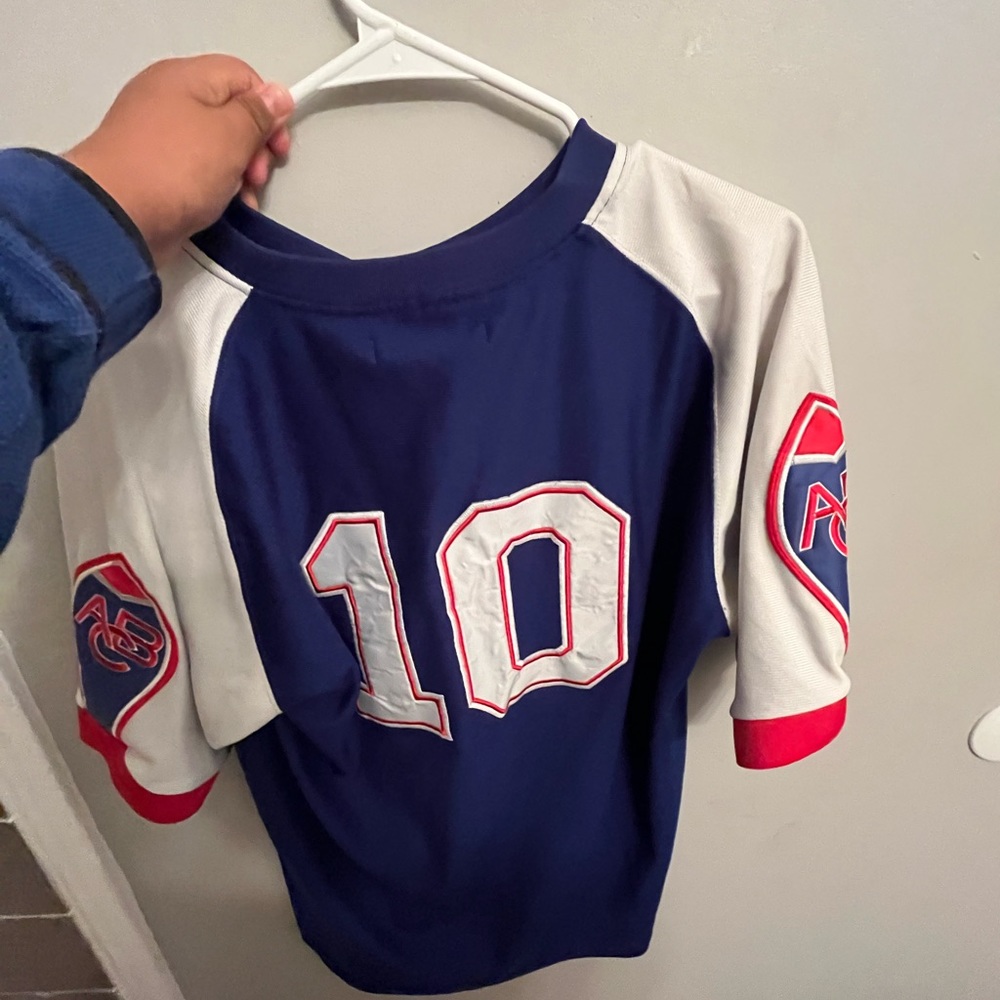 Jersey - Picture 3 of 3